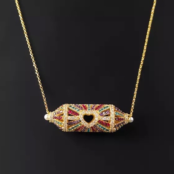 APM Jewelry - Rainbow Spinner Heart Necklace